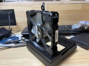 ダクトファンマウントを作る その１